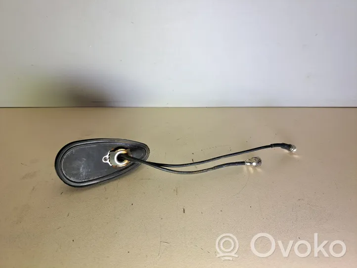 Mercedes-Benz A W169 Antena (GPS antena) 240405430