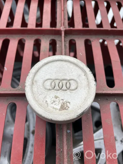 Audi 80 90 S2 B4 Borchia ruota originale 811601165