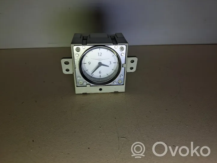 Chrysler Grand Voyager V Clock 0460262AC