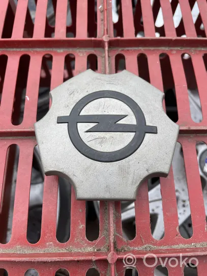 Opel Senator A Original wheel cap 90051665