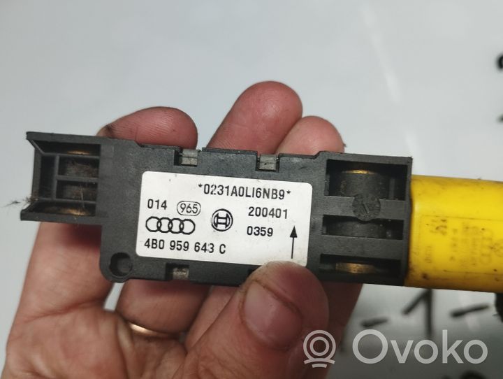 Audi A6 S6 C5 4B Датчик удара надувных подушек 4B0959643C