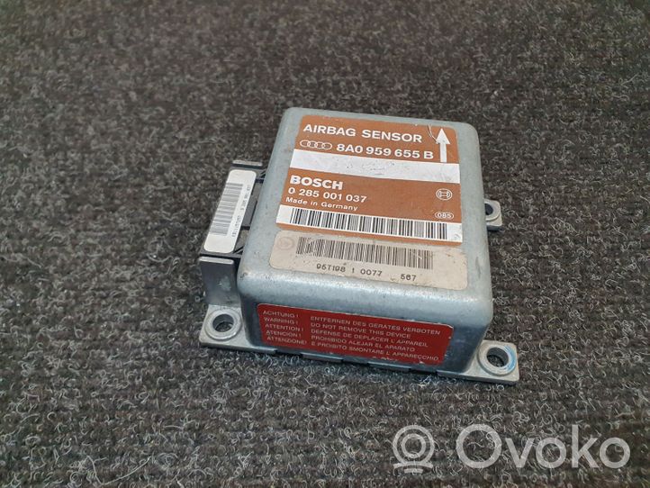 Audi A4 S4 B5 8D Oro pagalvių valdymo blokas 8A0959655B