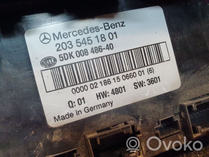 Mercedes-Benz C W203 Modulo fusibile 2035451801