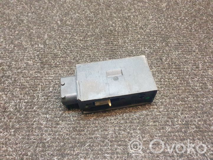 BMW 3 E36 Oven ohjainlaite/moduuli 67111387606141306