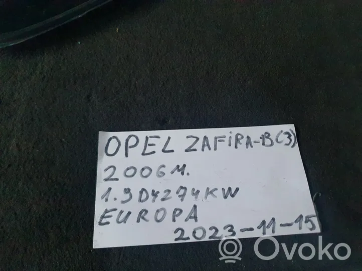 Opel Zafira B Trikampis stiklas kėbulo priekyje E643R007951