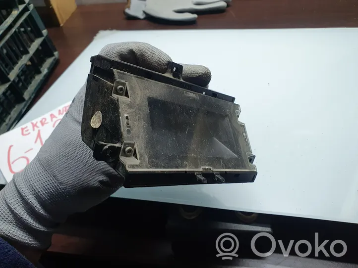 Renault Safrane Monitor / wyświetlacz / ekran 7700808845