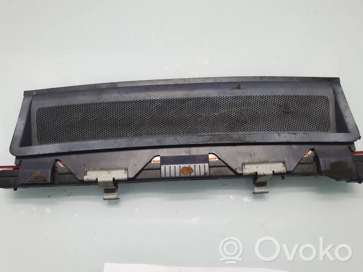 Audi A6 S6 C5 4B Luce d’arresto centrale/supplementare 4B0945097