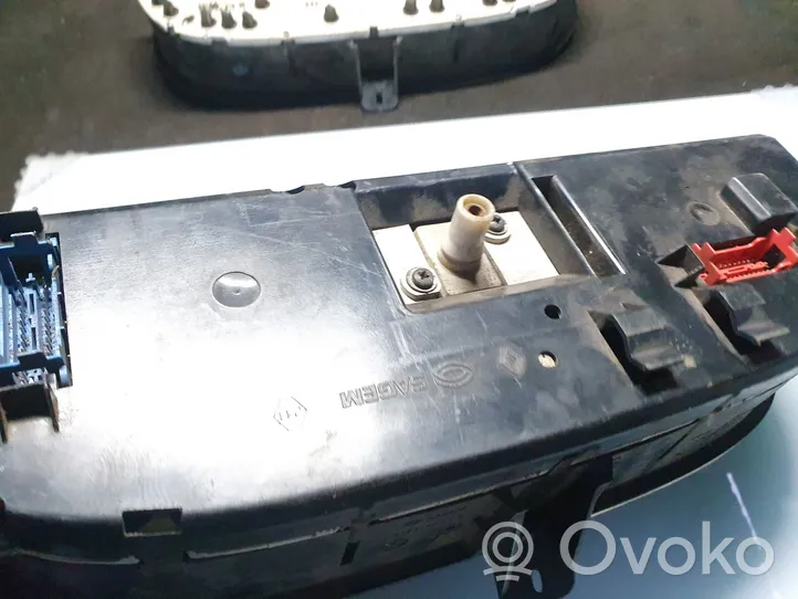 Renault Laguna I Tachimetro (quadro strumenti) 215716876