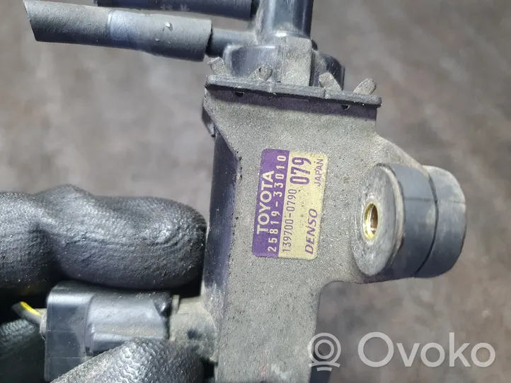 Toyota Yaris Verso Solenoidinis vožtuvas 2581933010