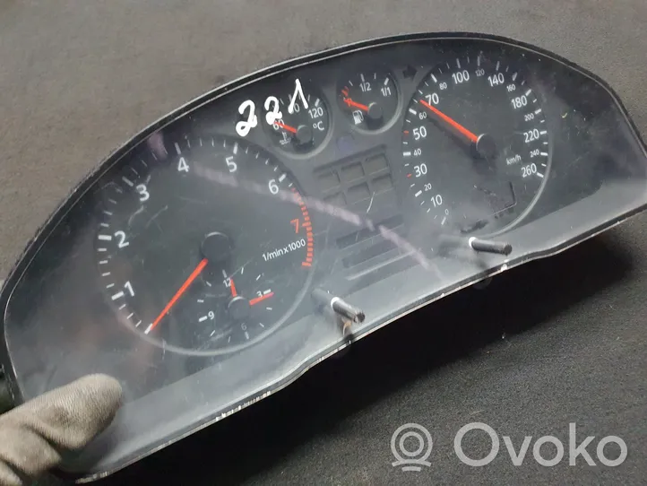 Audi A4 S4 B5 8D Speedometer (instrument cluster) 8D0919860G