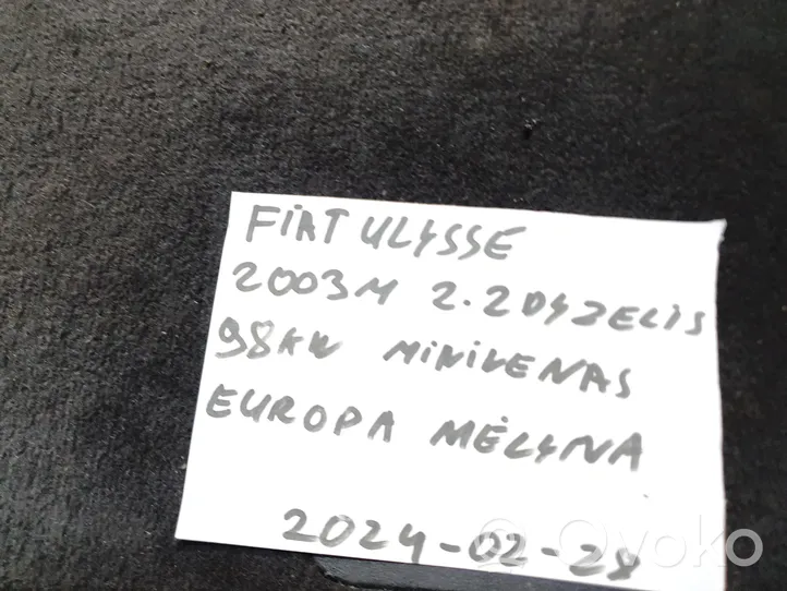 Fiat Ulysse Dysze / Kratki środkowego nawiewu deski rozdzielczej 8146