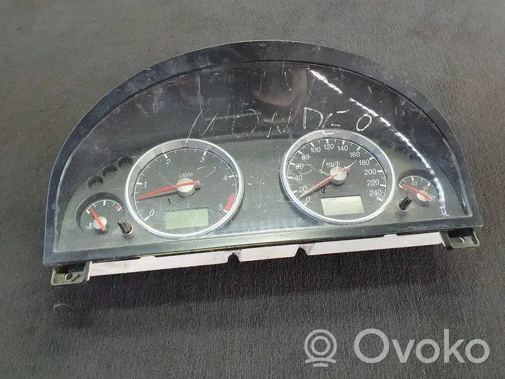 Ford Mondeo Mk III Compteur de vitesse tableau de bord 1S7F10841