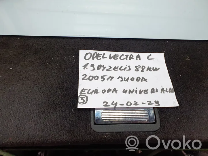 Opel Vectra C Éclairage de plaque d'immatriculation 09177067