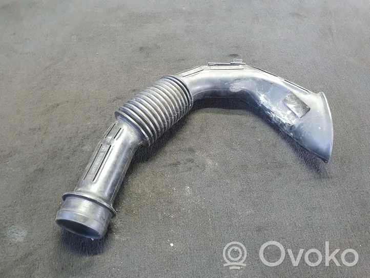 Peugeot 206+ Tube d'admission d'air 9639483380