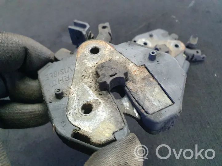 Volvo V70 Chiusura/serratura vano motore/cofano 