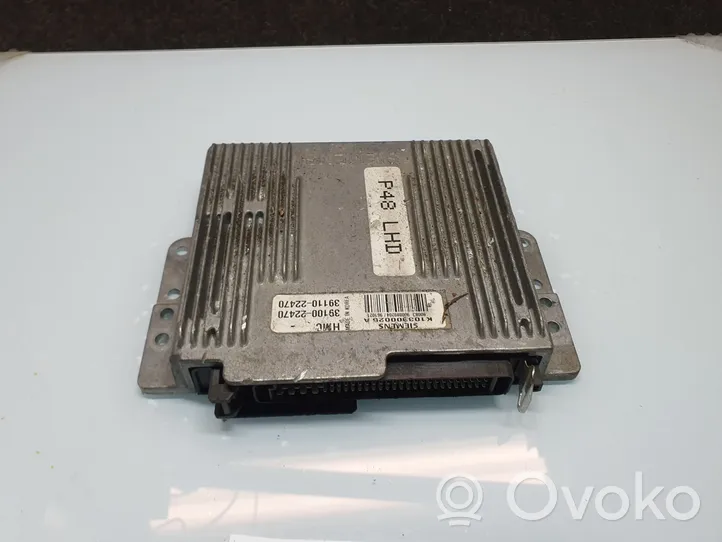 Hyundai Accent Calculateur moteur ECU 3910022470