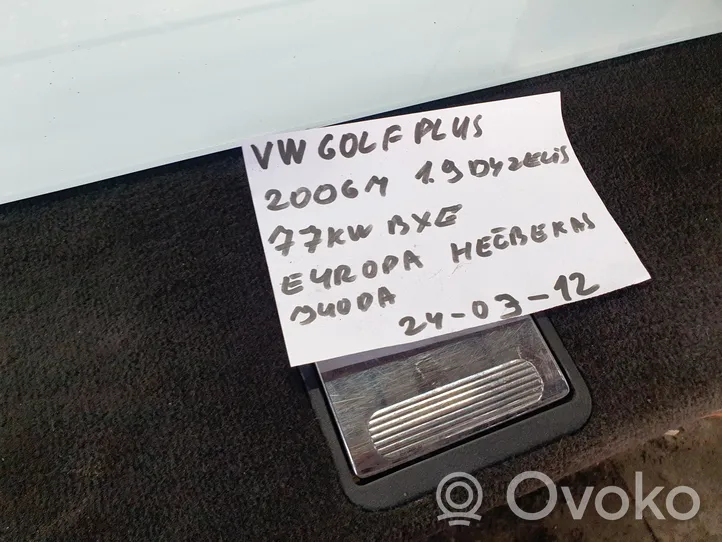 Volkswagen Golf Plus Support de pare-chocs arrière 