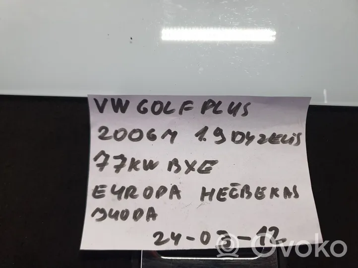 Volkswagen Golf Plus Hehkutulpan esikuumennuksen rele 038907281D