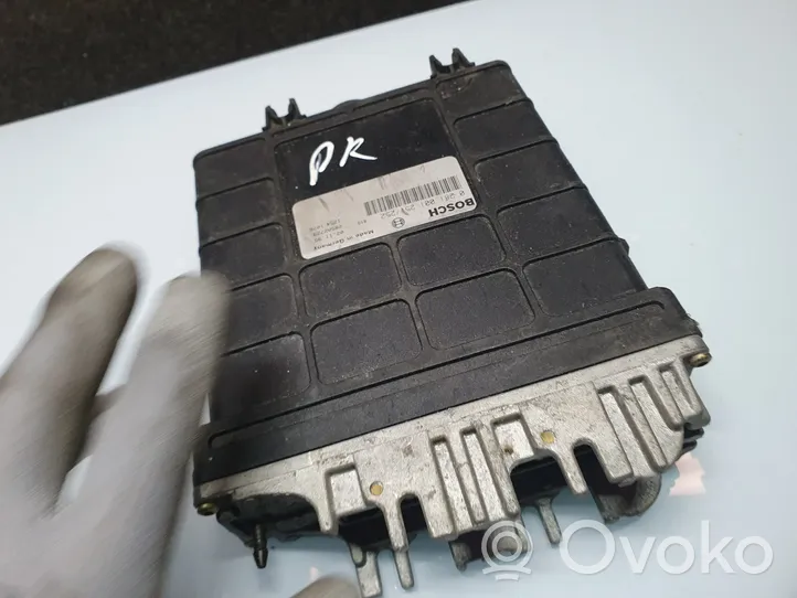 Ford Galaxy Calculateur moteur ECU 0281001251