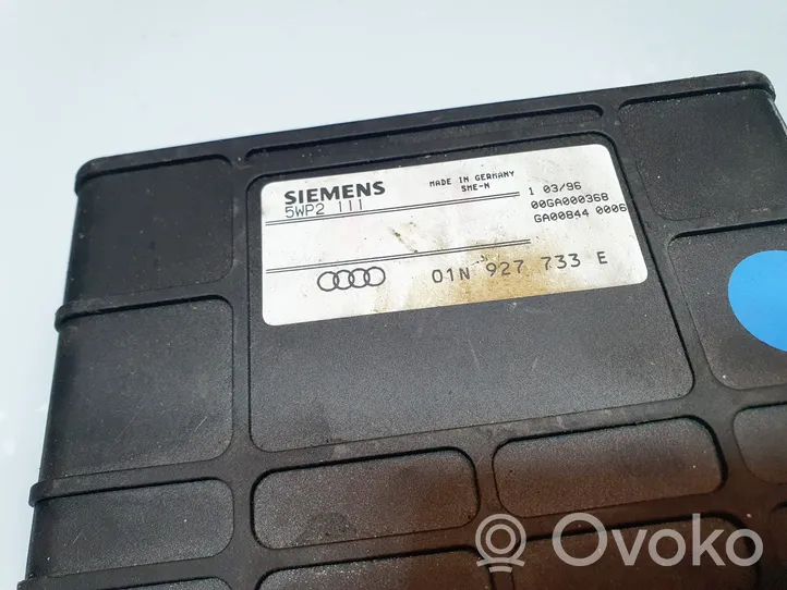 Audi A4 S4 B5 8D Unidad de control/módulo de la caja de cambios 01N927733E