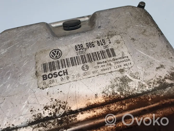 Volkswagen Sharan Calculateur moteur ECU 038906019J