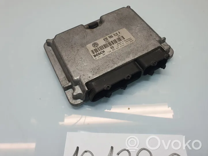 Volkswagen PASSAT B5 Engine control unit/module 038906018P