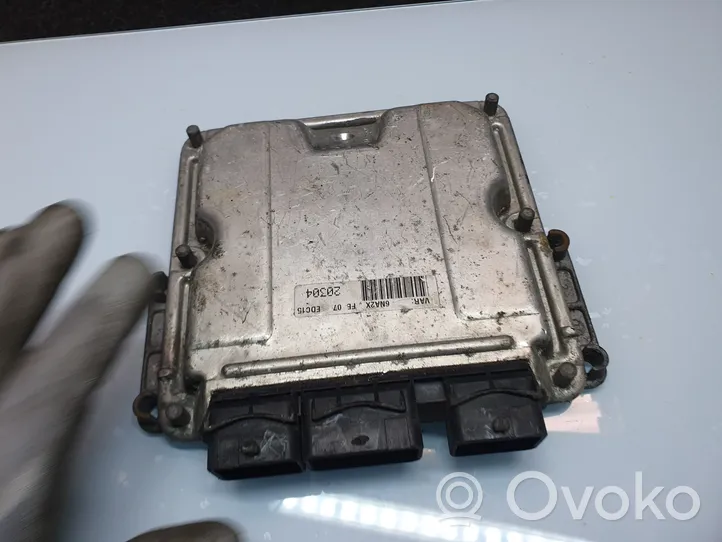 Citroen Xsara Picasso Variklio valdymo blokas 0281010595