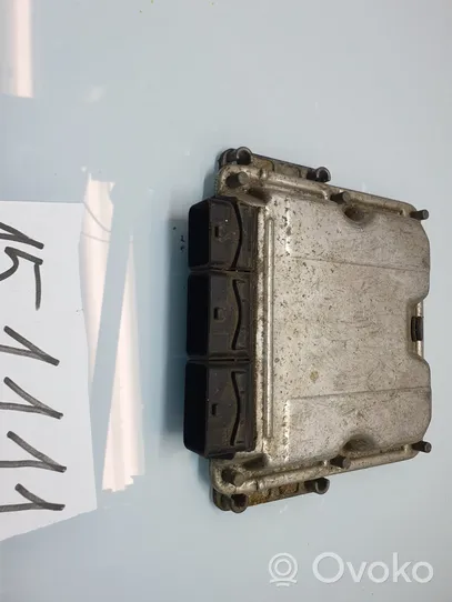 Renault Laguna II Sterownik / Moduł ECU 8200309318