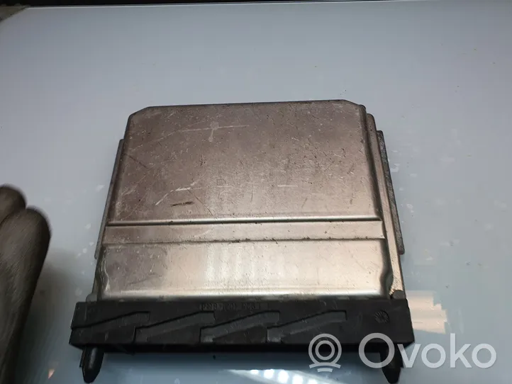 Volvo S80 Engine control unit/module 0281001776