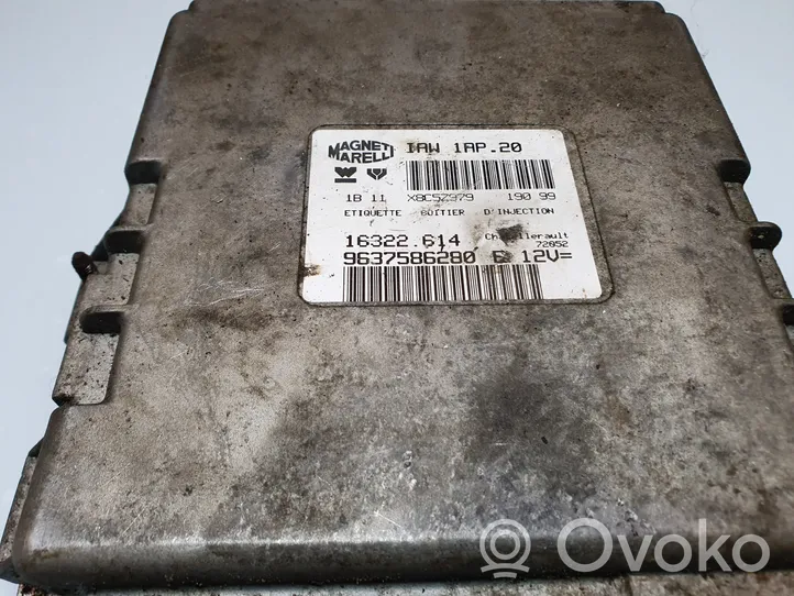 Citroen Berlingo Engine control unit/module 16322614