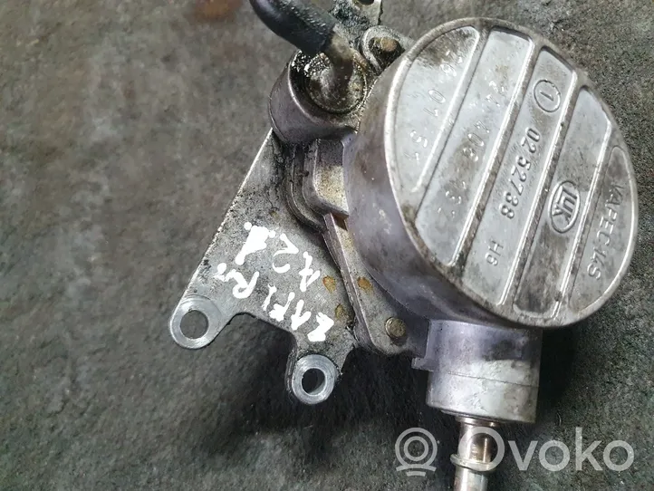 Opel Zafira A Vacuum pump 0252738