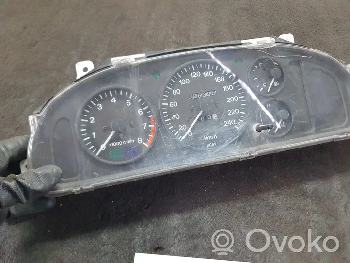 Mazda 323 Speedometer (instrument cluster) 769216250