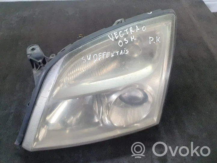 Opel Vectra C Lampa przednia 15588700
