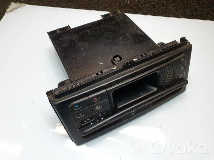 Renault Laguna I Climate control unit 7700822861D