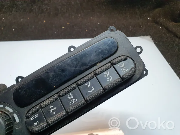 Chrysler 300M Climate control unit 1730000631