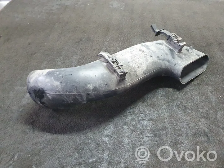 Opel Vectra C Air intake duct part 382131589