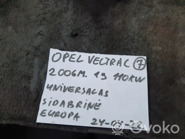 Opel Vectra C Lewarek zmiany biegów / górny 2211050690