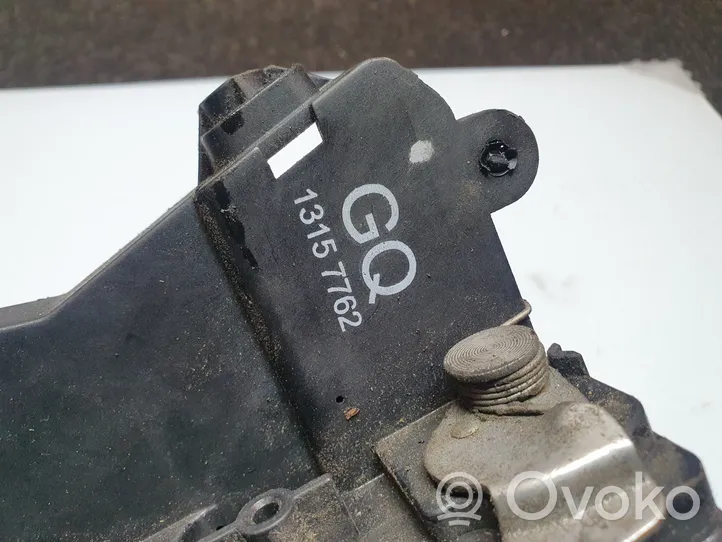 Opel Vectra C Front door lock 13157762