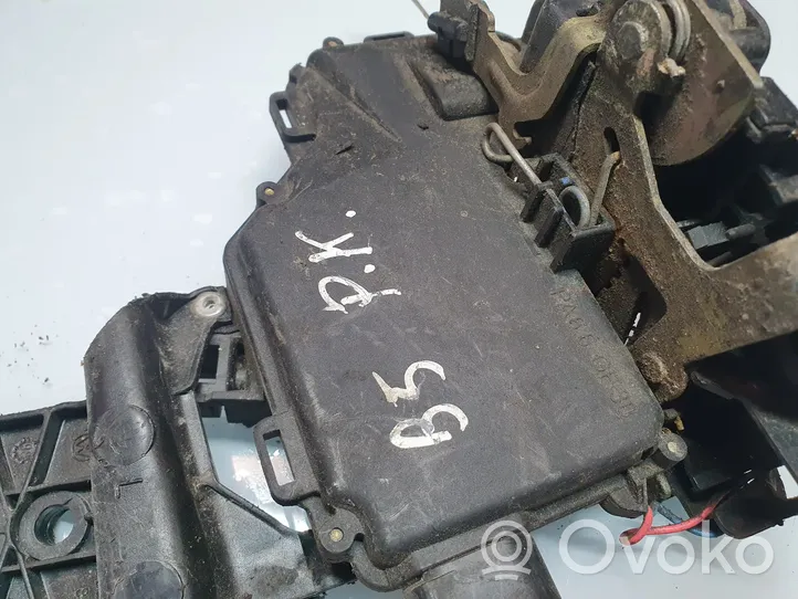 Volkswagen PASSAT B5 Priekinė durų spyna 3B0837