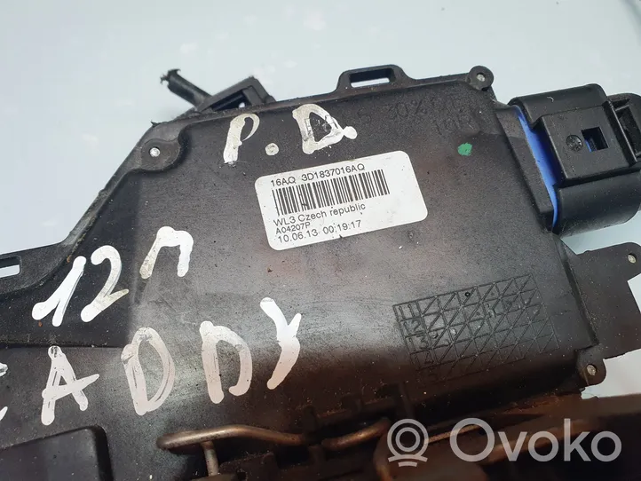 Volkswagen Caddy Front door lock 3D1837016AQ