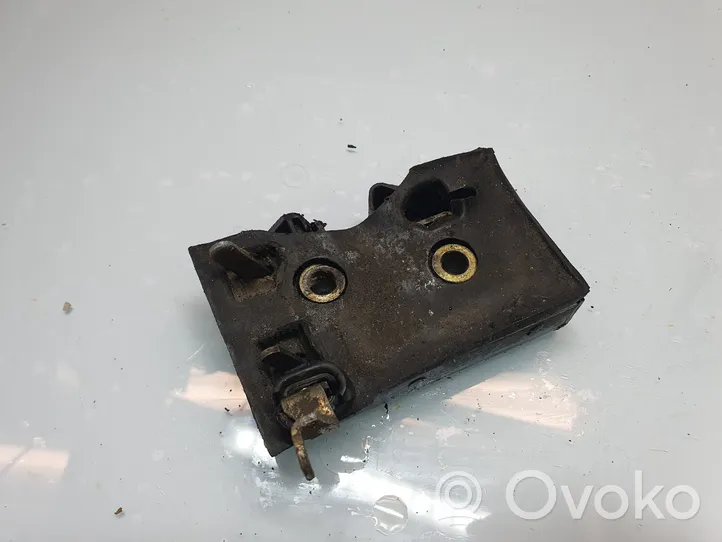 Audi 80 90 S2 B4 Serrure de porte avant 893837016C