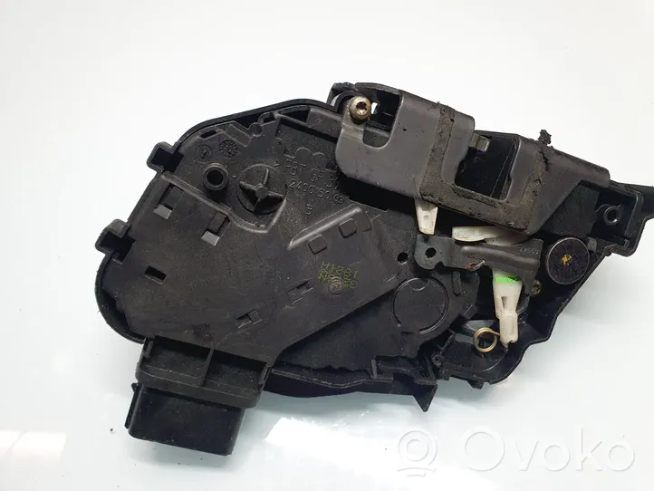 Volvo V50 Serratura portiera anteriore 240015003