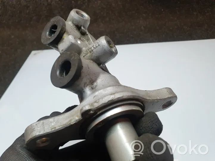 Renault Megane III Master brake cylinder 5842