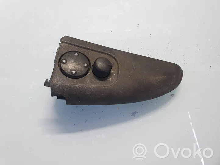 Audi A4 S4 B5 8D Bouton de commutateur rétroviseur latéral 8D0959565