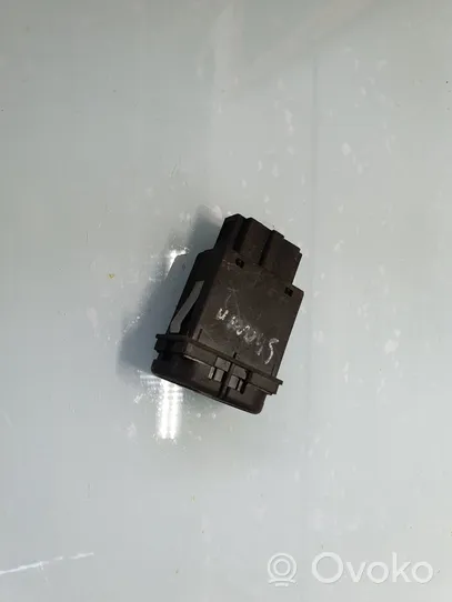 Volkswagen Sharan Windscreen/window heater switch 