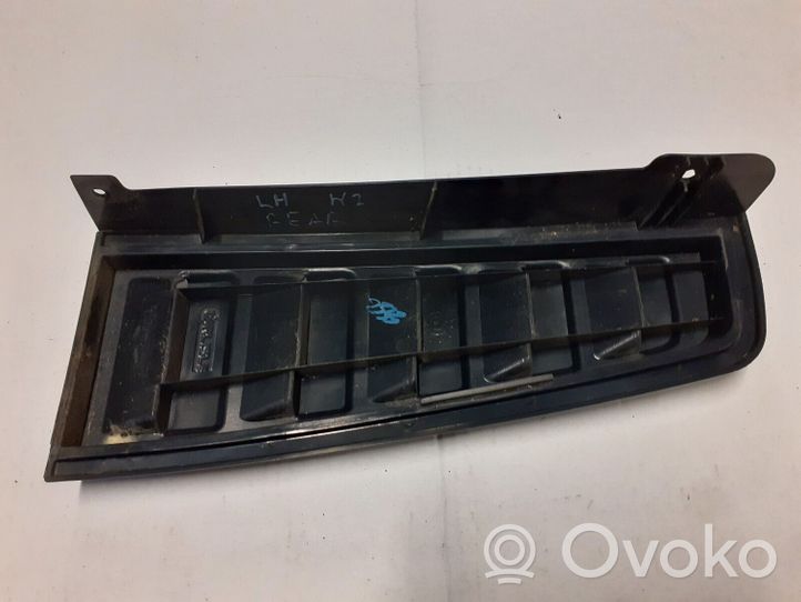 Hummer H2 Quarter panel pressure vent 15206328