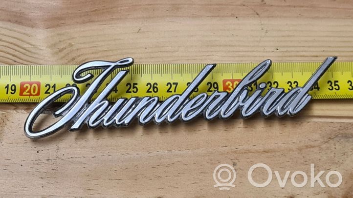 Ford Thunderbird Insignia/letras de modelo de fabricante 