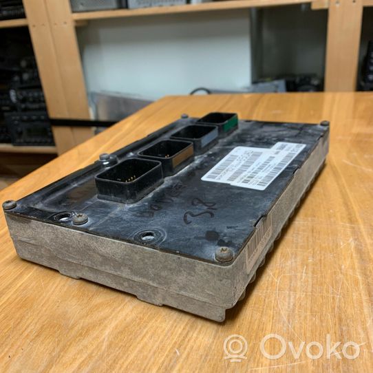 Dodge Grand Caravan Sterownik / Moduł ECU P05094650AD