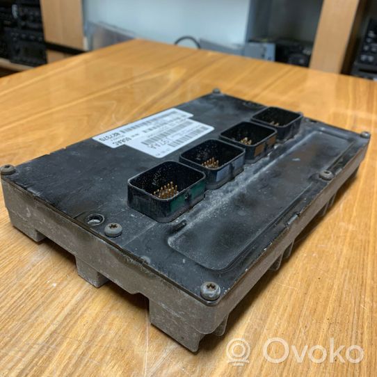 Dodge Grand Caravan Sterownik / Moduł ECU P05187658AC