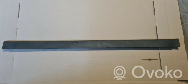 Chevrolet Silverado Roof trim bar molding cover 15772042